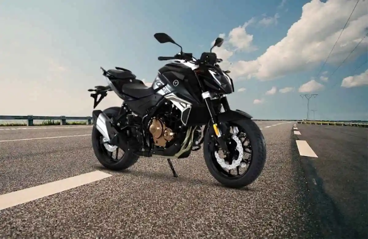Voge Naked R 625 2026 — Roadster