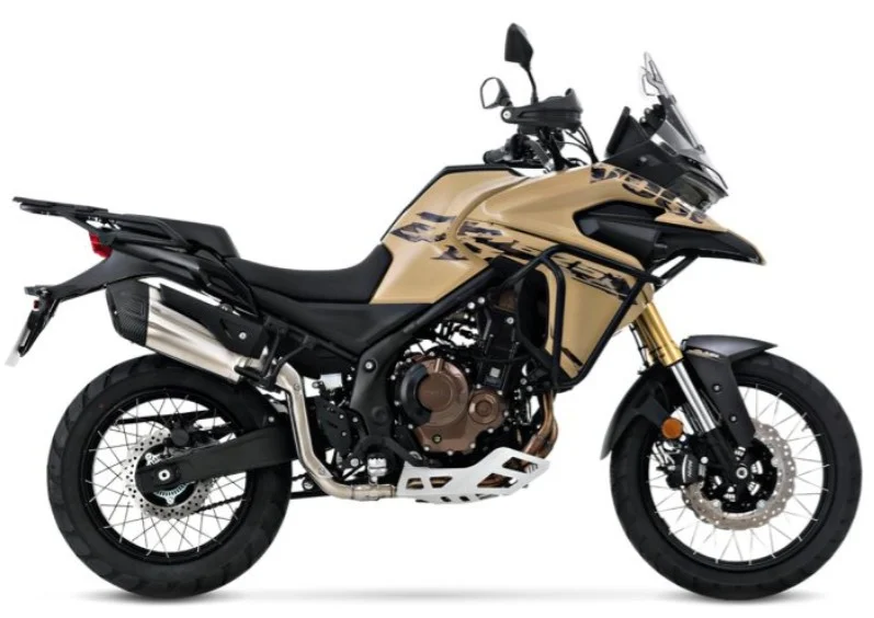 Voge 625 DSX 2026 desert yellow profil - Galaxie 2 Roo Cholet